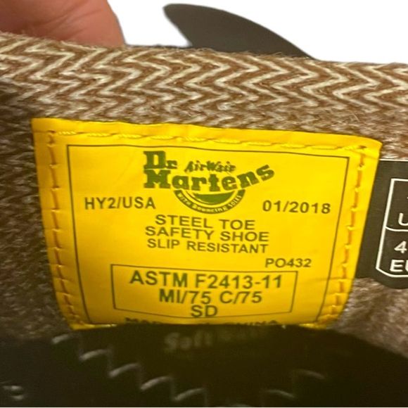 Dr. Martens Dunston Steel Toe Leather Slip On Slip Resistant Work Shoes Mens 10 - Picture 4 of 13